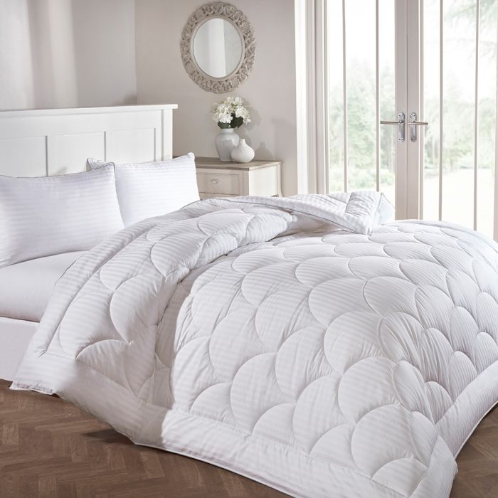 Hotel Collection 10 5 Tog Australian Wool Duvet Super King Bhs