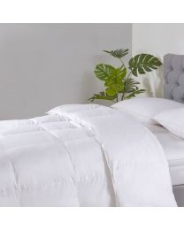 10.5 Tog Goose Feather & Down Duvet, Super King on bed