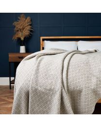 Manhattan Throw, Natural Styled on Bed